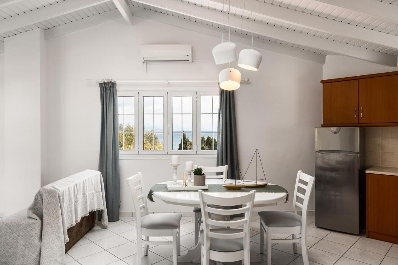 The Seaview Corner Apartments By Konnect, Ipsos Corfu Eksteriør billede