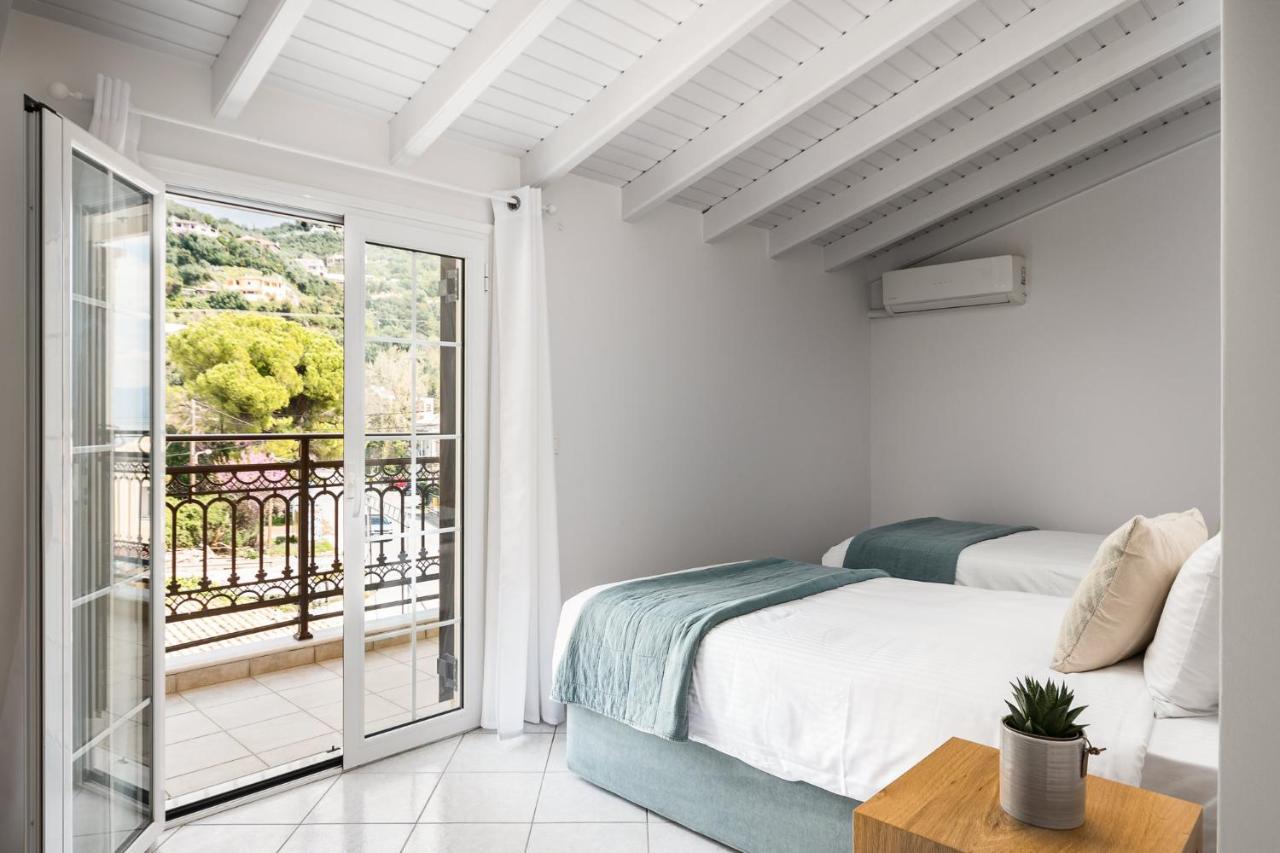 The Seaview Corner Apartments By Konnect, Ipsos Corfu Eksteriør billede