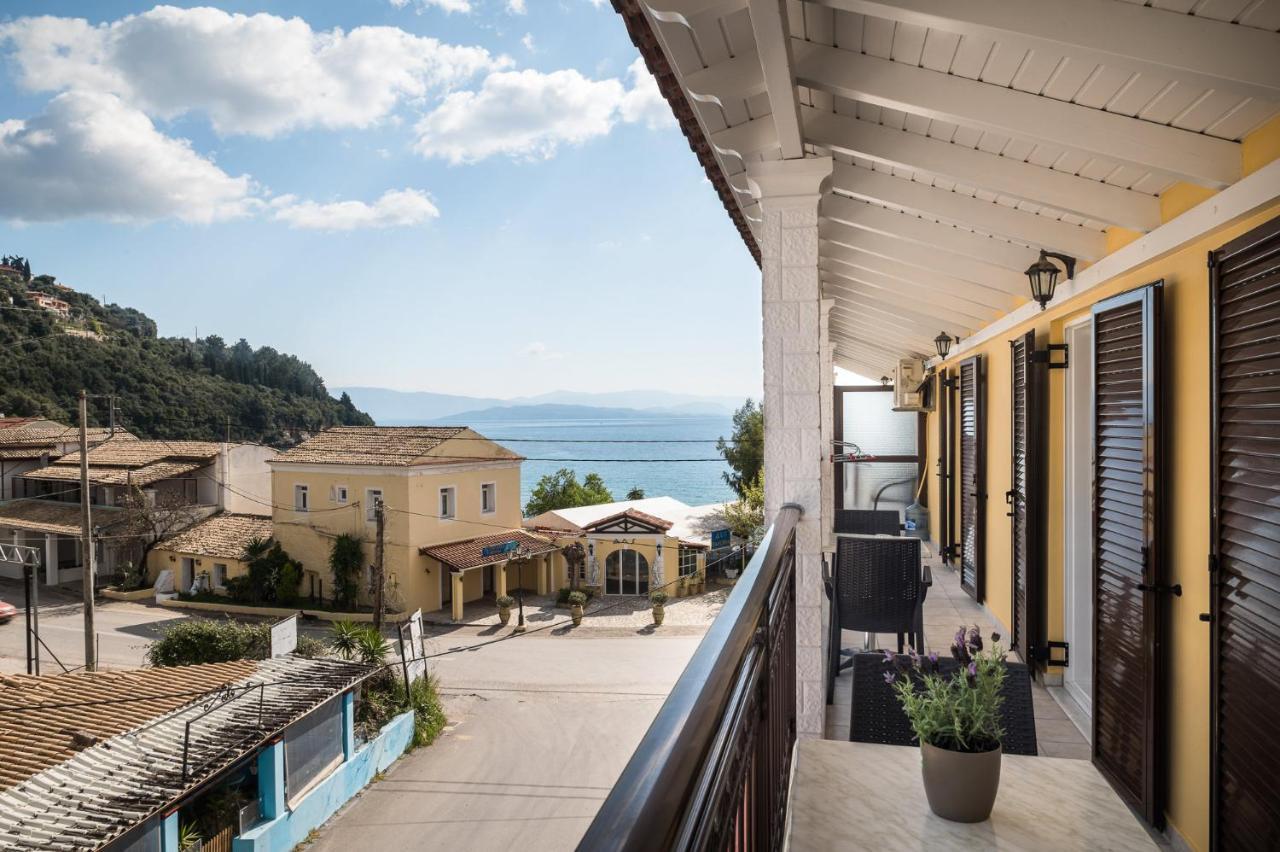 The Seaview Corner Apartments By Konnect, Ipsos Corfu Eksteriør billede