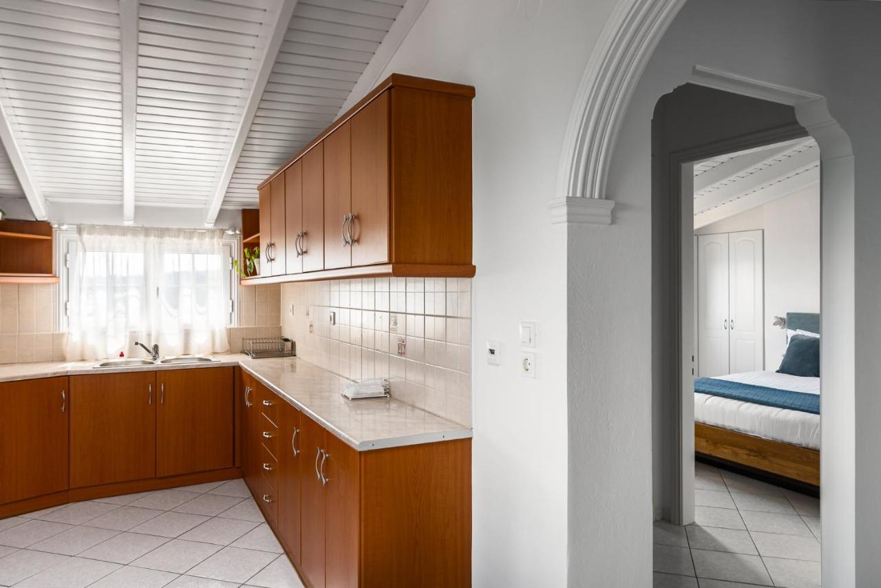 The Seaview Corner Apartments By Konnect, Ipsos Corfu Eksteriør billede
